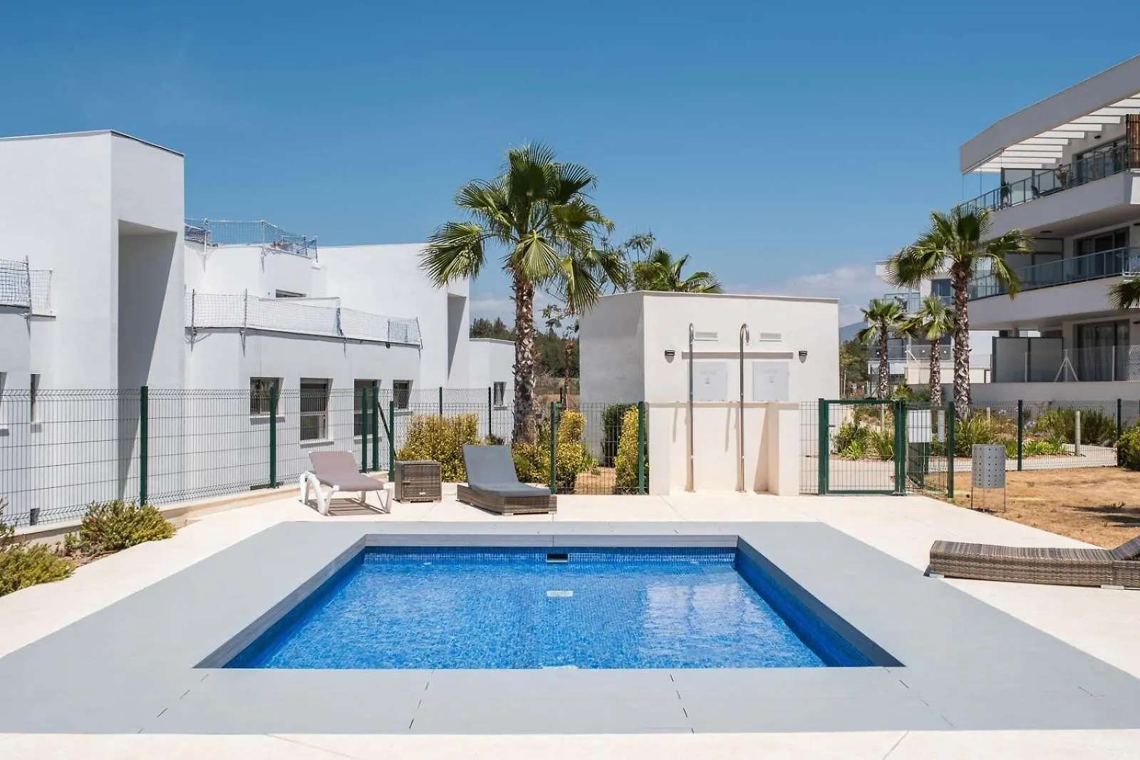 Vitta Nature Skyline By Alfresco Stays El Faro 0*,  Spain
